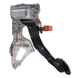 Pedale frizione E001046X11 Nissan Qashqai 1.6 Dci 2010-2013 130cv R9M SJNJENJ10U7141302 - Pedale freno - 2 Pedale frizione E001046X11 Nissan Qashqai 1.6 Dci 2010-2013 130cv R9M SJNJENJ10U7141302 - Pedale freno - 2
