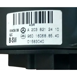 Pulsante volante anteriore destro A2038212410 Mercedes Classe Clk cabrio 320 cdi W209 2006-2010 - Pulsantiera - 3 Pulsante volante anteriore destro A2038212410 Mercedes Classe Clk cabrio 320 cdi W209 2006-2010 - Pulsantiera - 3