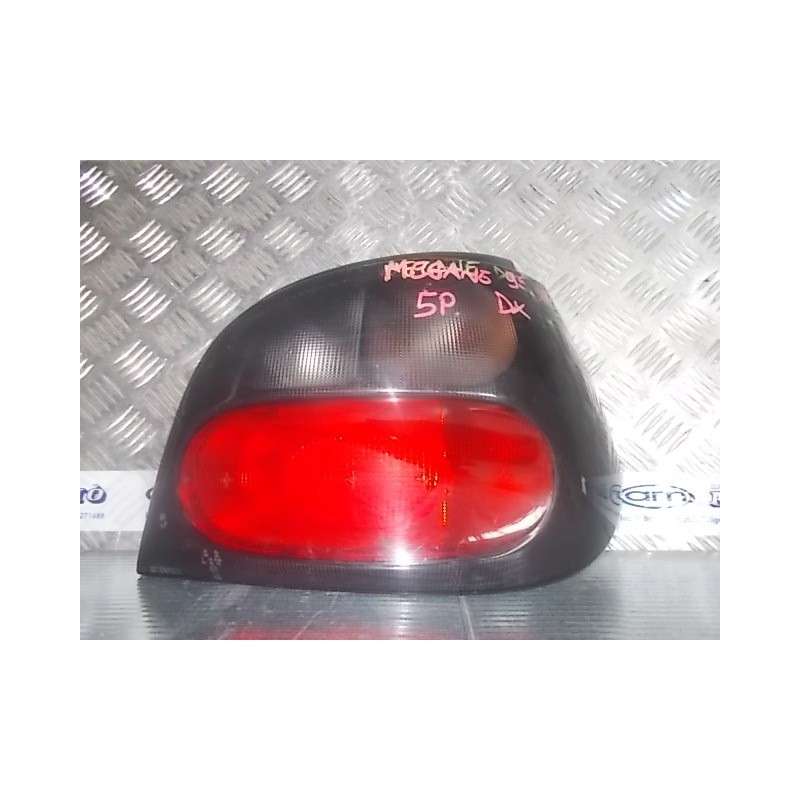 Fanale posteriore dx 7700828138 Renault Megane "" 1995 - 1999 "" - Illuminazione - 1 Fanale posteriore dx 7700828138 Renault Megane "" 1995 - 1999 "" - Illuminazione - 1