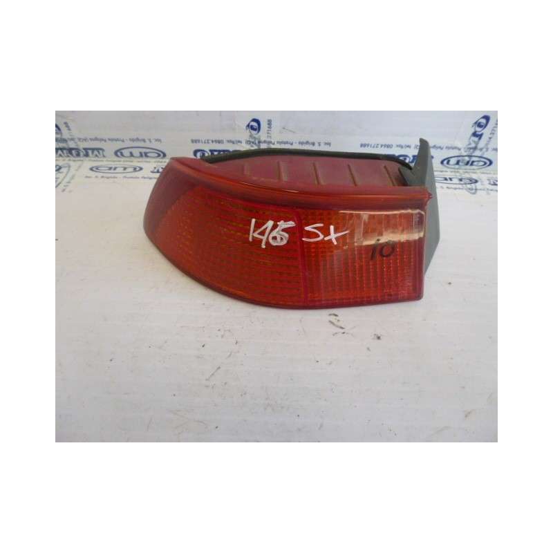 Fanale posteriore sx 36390748 Alfa Romeo 145 "" 1995 "" - Illuminazione - 1 Fanale posteriore sx 36390748 Alfa Romeo 145 "" 1995 "" - Illuminazione - 1