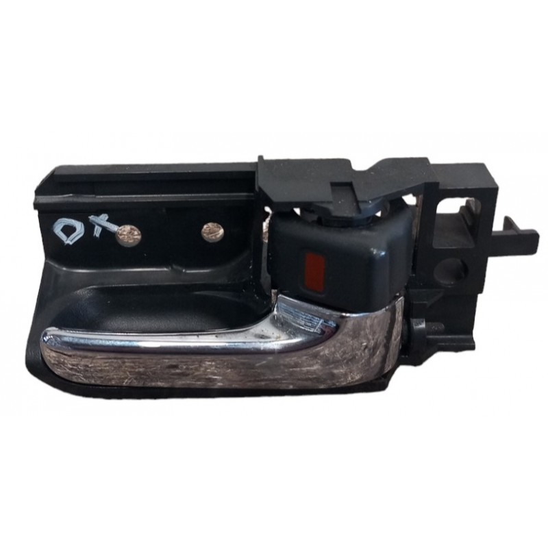 Maniglia interna porta anteriore sinistra Toyota Corolla 1.4 VVT-I 2001-2004 - Maniglia - 1 Maniglia interna porta anteriore sinistra Toyota Corolla 1.4 VVT-I 2001-2004 - Maniglia - 1