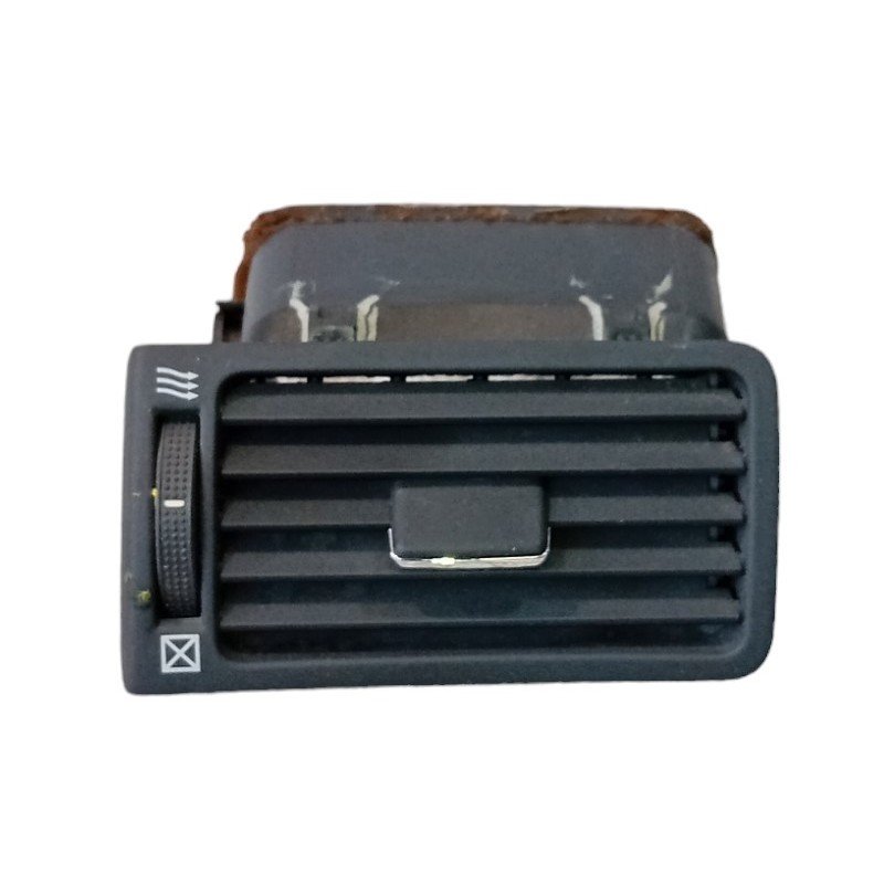 Bocchetta aria anteriore sinistra Toyota Corolla 2.0 D4D 2001-2004 - Diffusore aria - 1 Bocchetta aria anteriore sinistra Toyota Corolla 2.0 D4D 2001-2004 - Diffusore aria - 1