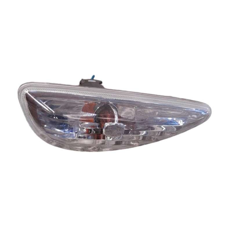 Fanale freccia parafango destra Kia Venga 1.4 Crdi 2010-2019 - Illuminazione - 1 Fanale freccia parafango destra Kia Venga 1.4 Crdi 2010-2019 - Illuminazione - 1