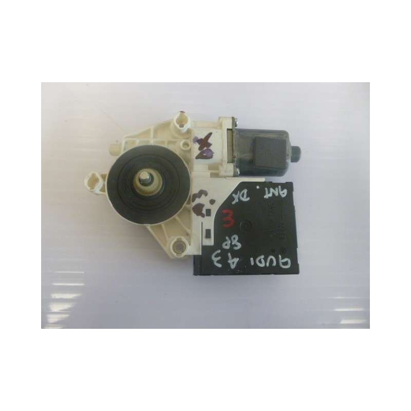 Motorino alzavetro ant.Dx. 8P0959802H Audi A3 - Motorino alzavetro - 1