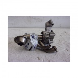 Pompa Olio 034115105 Audi A3 VW Golf V 2.0 TDI 140CV - Pompa olio - 4 Pompa Olio 034115105 Audi A3 VW Golf V 2.0 TDI 140CV - Pompa olio - 4