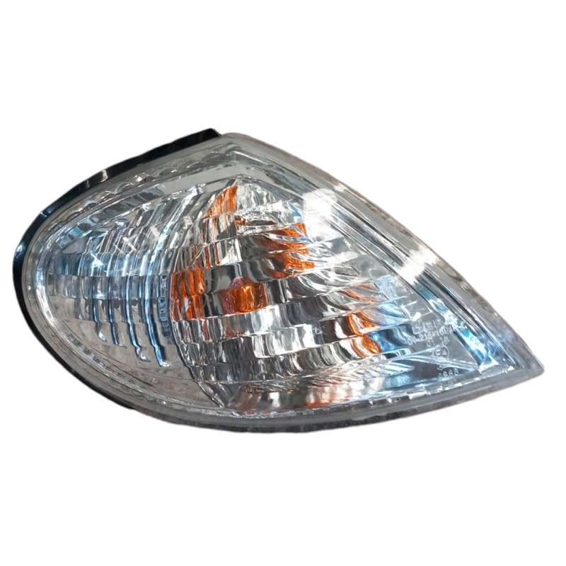 Fanale freccia anteriore destra 082151594R Nissan Almera II 1.5 benzina 2000-2006 - Proiettore anteriore - 1 Fanale freccia anteriore destra 082151594R Nissan Almera II 1.5 benzina 2000-2006 - Proiettore anteriore - 1