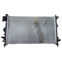 Radiatore acqua motore 8MK376754351 Opel Insigna 2.0 Cdti 2008-2017 - Radiatore - 2 Radiatore acqua motore 8MK376754351 Opel Insigna 2.0 Cdti 2008-2017 - Radiatore - 2