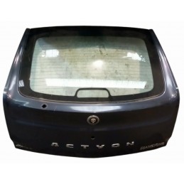 Portellone posteriore...