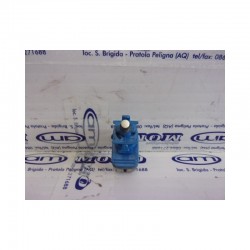 Interruttore Luce Freno 8T4T96854AA Ford Focus/ Fiesta / Volvo C30 / V40/ S40 - Interruttore - 1