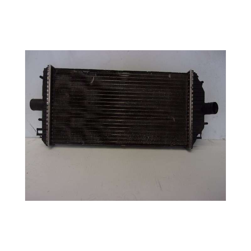 Intercooler 130070200 Renault Laguna B56