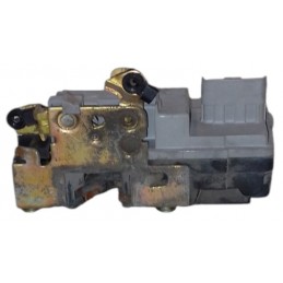 Serratura porta anteriore...