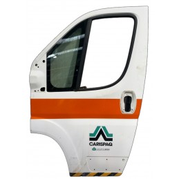 Porta anteriore sinistra...