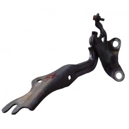 Cerniera cofano anteriore...