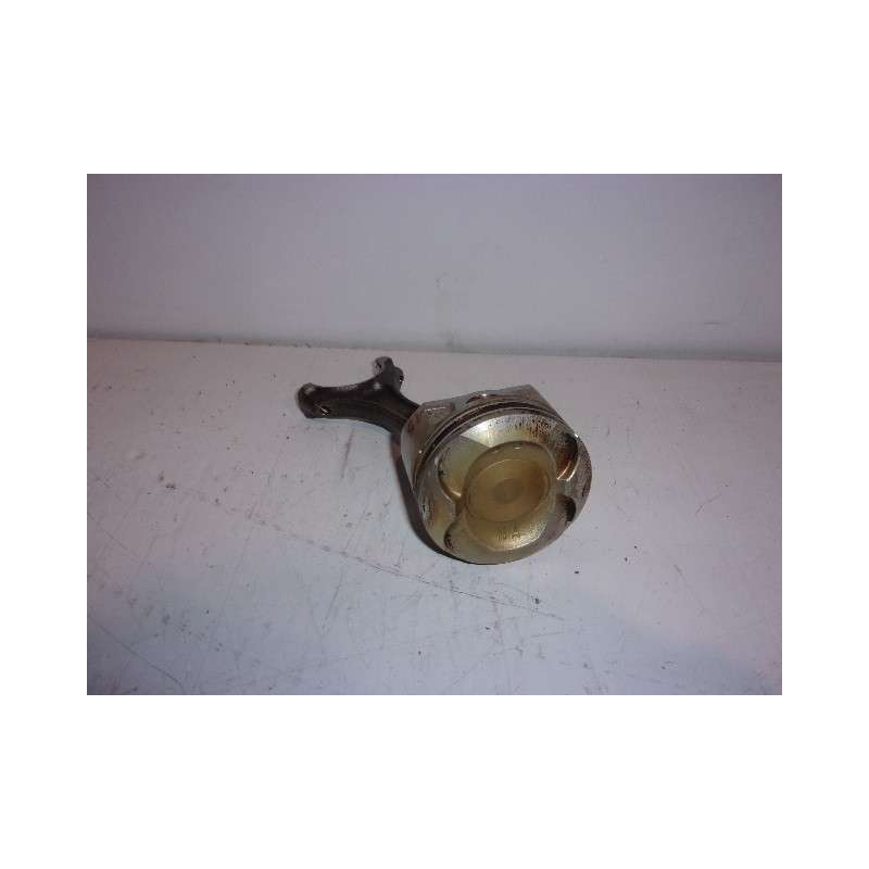 Pistone con biella Smart Fortwo 451 1.0 Benz T. Motore 3B21 - Pistoni - 1 Pistone con biella Smart Fortwo 451 1.0 Benz T. Motore 3B21 - Pistoni - 1