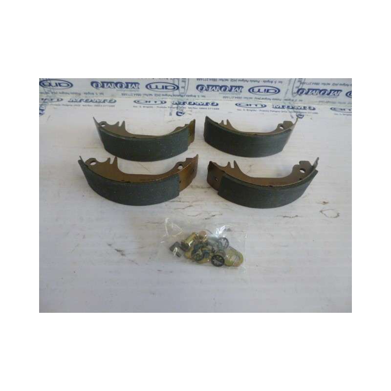 Ganasce freno 84496 Peugeot 309/Renault R9-R11 Super S - Ganasce freno - 1