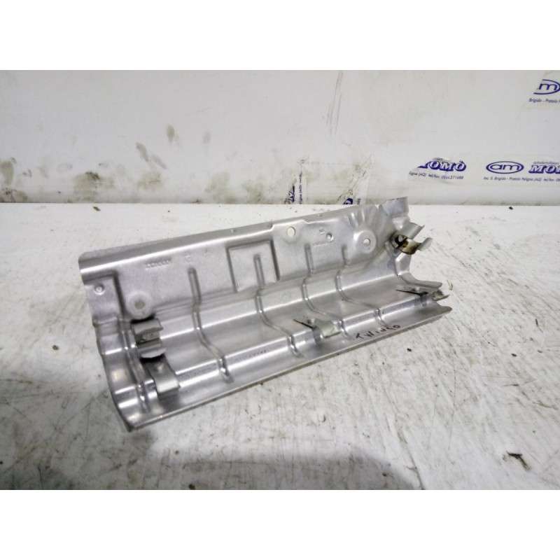 Carter copri iniettori 82000328716 Renault Twingo - Clio 1.2 8V DF7F702 - Varie1 - 1