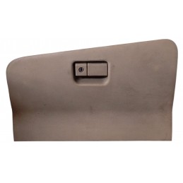 Vano cassetto portaoggetti...