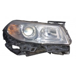 Proiettore anteriore destro...