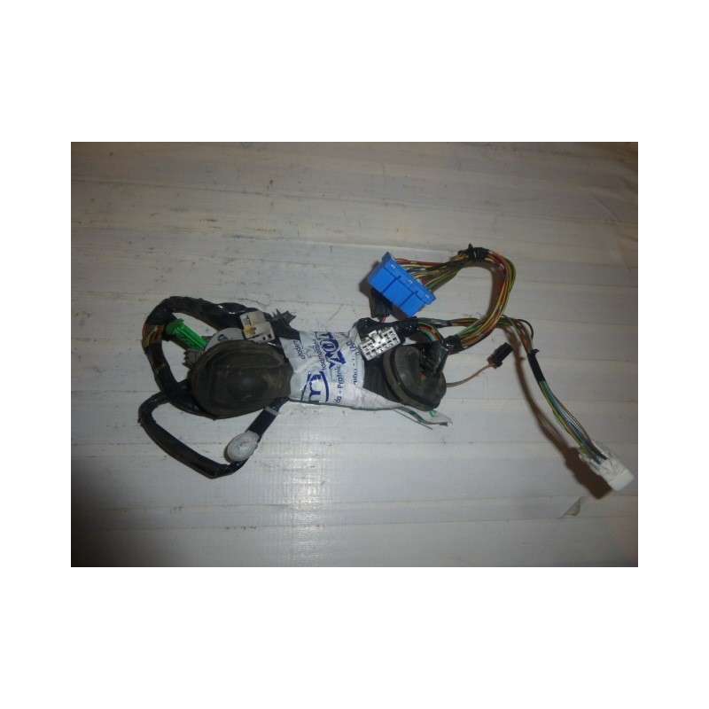 Impianto elettrico porta ant. sx 3675679JA1 Fiat Sedici - Varie2 - 1 Impianto elettrico porta ant. sx 3675679JA1 Fiat Sedici - Varie2 - 1
