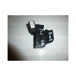 Pulsante alzavetro anteriore dx 62J003426T Fiat Sedici - Pulsantiera - 2 Pulsante alzavetro anteriore dx 62J003426T Fiat Sedici - Pulsantiera - 2