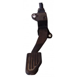 Pedale acceleratore...