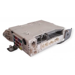 Centralina portafusibili 8273053050 Lexus Is 220d 130Kw 2005-2013 - Centralina - 1