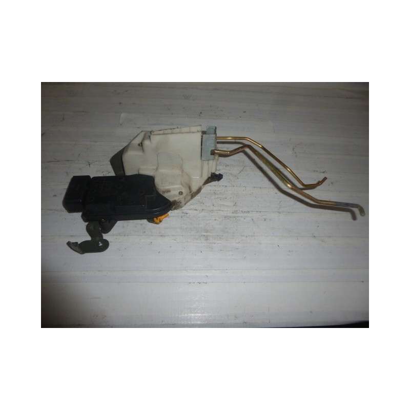 Serratura porta ant dx. Subaru Justy G3X 2004-2005 - Serratura - 1 Serratura porta ant dx. Subaru Justy G3X 2004-2005 - Serratura - 1