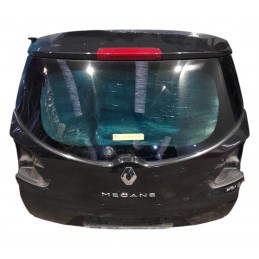 Portellone posteriore...