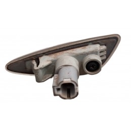 Fanalino freccia laterale destro Kia Ceed Sportswagon 1.4 benzina gpl 98cv 2009-2013 - Illuminazione - 2 Fanalino freccia laterale destro Kia Ceed Sportswagon 1.4 benzina gpl 98cv 2009-2013 - Illuminazione - 2