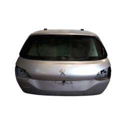 Portellone posteriore...