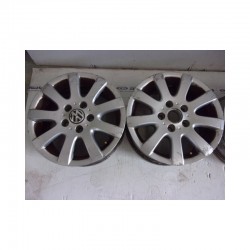 Cerchi in lega 1K0601025A Volkswagen Golf V / Turan. 6,5x15 ET50 5 fori - Cerchi in lega - 3 Cerchi in lega 1K0601025A Volkswagen Golf V / Turan. 6,5x15 ET50 5 fori - Cerchi in lega - 3