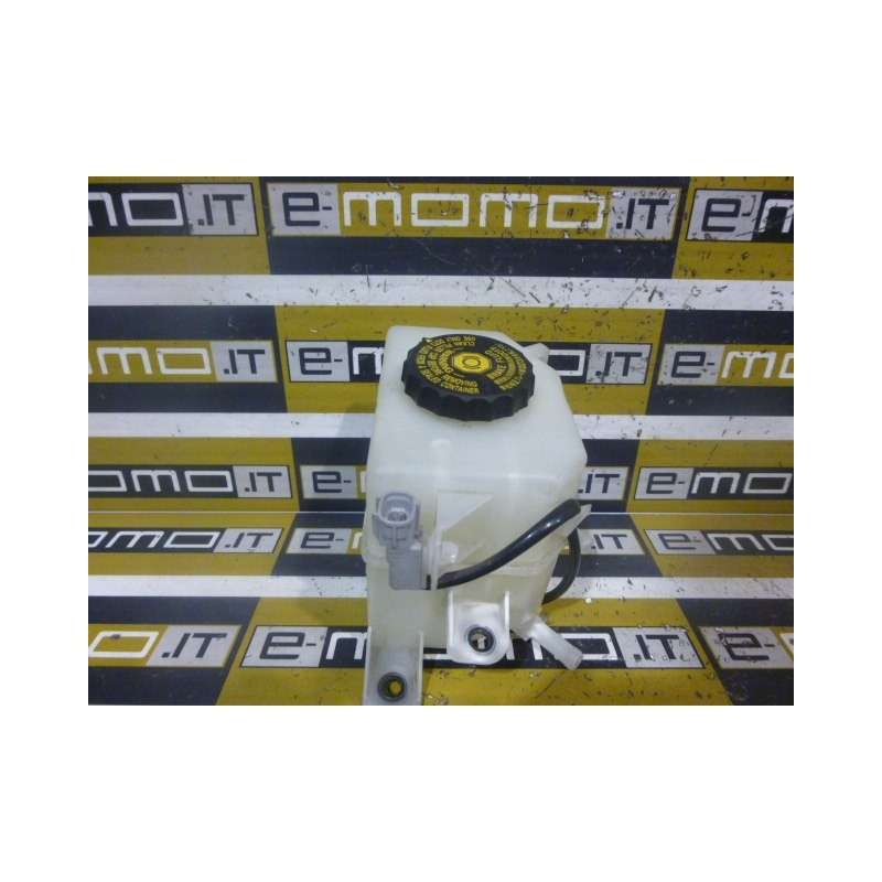 Vaschetta olio freni Toyota Rav 4 XA40 2013-2018 - Vaschette - 1