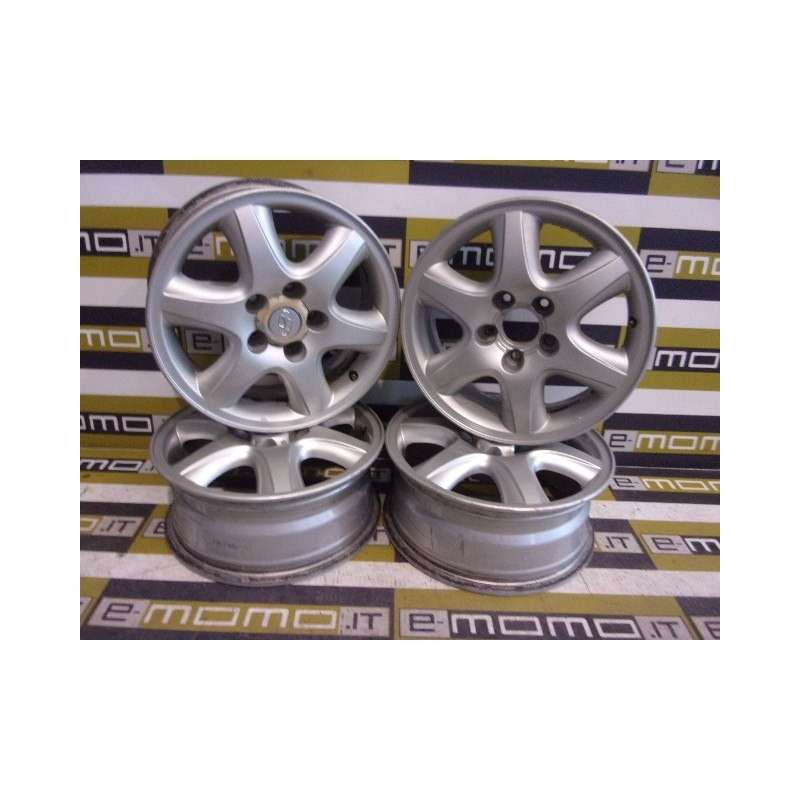 Cerchi in lega Hyunday Tucson 16x6,5 ET41 5 fori Set da 4 pezzi manca una borchia - Cerchi in lega - 1