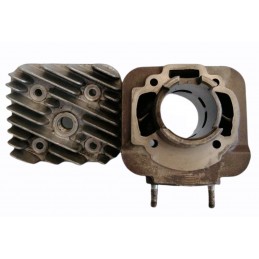 Cilindro e testata 50cc senza pistone Aprilia Scarabeo 50cc 2T 2005-2006 - Motore - 2 Cilindro e testata 50cc senza pistone Aprilia Scarabeo 50cc 2T 2005-2006 - Motore - 2