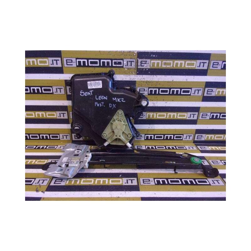 Alzavetro post.dx 1K0959704N Seat Leon MK2 elettrico - Alzavetro - 1 Alzavetro post.dx 1K0959704N Seat Leon MK2 elettrico - Alzavetro - 1