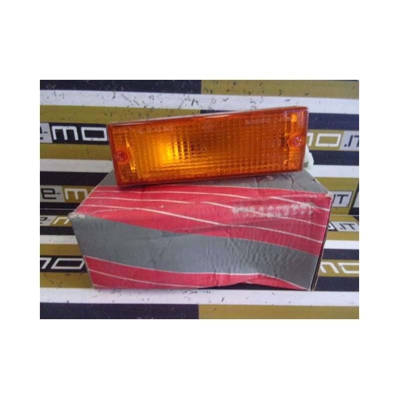 Freccia indicatore direzione Dx Alfa Romeo Alfetta 2000 1977-1984 nuova in scatola - Illuminazione - 1