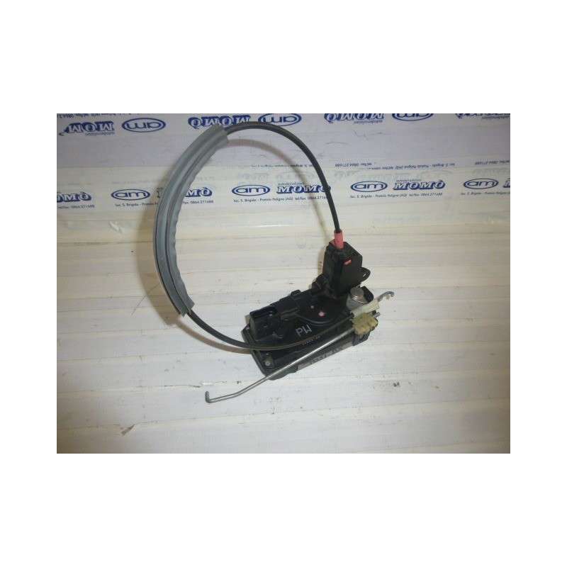 Serratura porta posteriore destra 13210739 Opel Zafira B 2005-2014 5 pin
