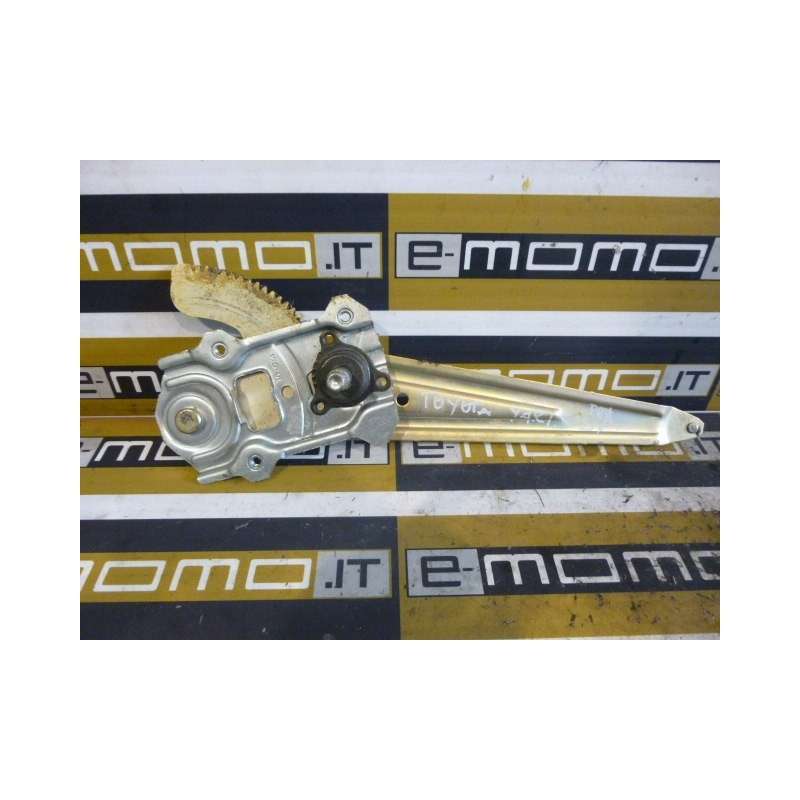 Alzavetro post. Sx Toyota Yaris I 1999-2005 manuale - Alzavetro - 1 Alzavetro post. Sx Toyota Yaris I 1999-2005 manuale - Alzavetro - 1