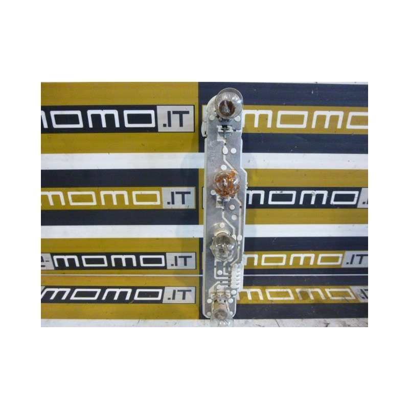 Portalampada fanale posteriore dx 6Y694257 Skoda Fabia 99-04 - Illuminazione - 1 Portalampada fanale posteriore dx 6Y694257 Skoda Fabia 99-04 - Illuminazione - 1