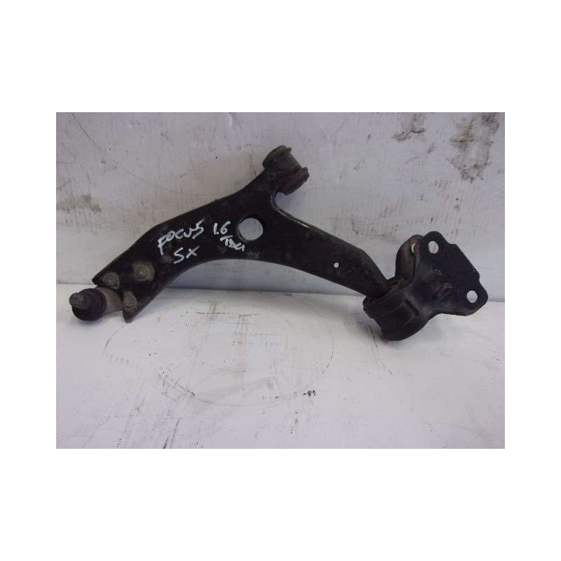 Braccio oscillante anteriore Sx BV613A262AAA Ford Focus III 1.6 TDCI - Braccio oscillante - 1 Braccio oscillante anteriore Sx BV613A262AAA Ford Focus III 1.6 TDCI - Braccio oscillante - 1