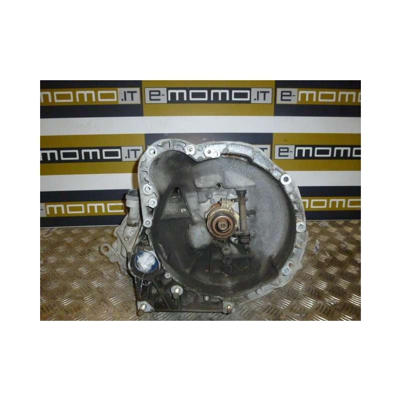 Cambio Alfa Romeo 155 1.8 ts benzina 92-97 5 marce - Cambio - 1