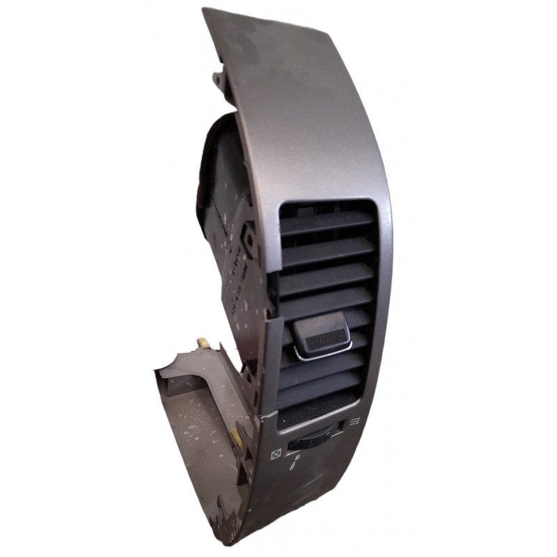 Bocchetta aria centrale 5568047020 Toyota Prius 1.5 Hybrid 2004-2009 - Diffusore aria - 1 Bocchetta aria centrale 5568047020 Toyota Prius 1.5 Hybrid 2004-2009 - Diffusore aria - 1