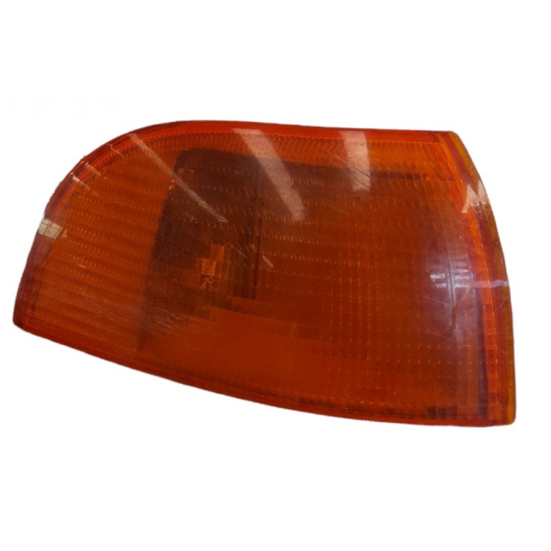 Fanalino freccia anteriore destra Fiat Punto Mk176 1.1 benzina 1993-1999 - Proiettore anteriore - 1 Fanalino freccia anteriore destra Fiat Punto Mk176 1.1 benzina 1993-1999 - Proiettore anteriore - 1