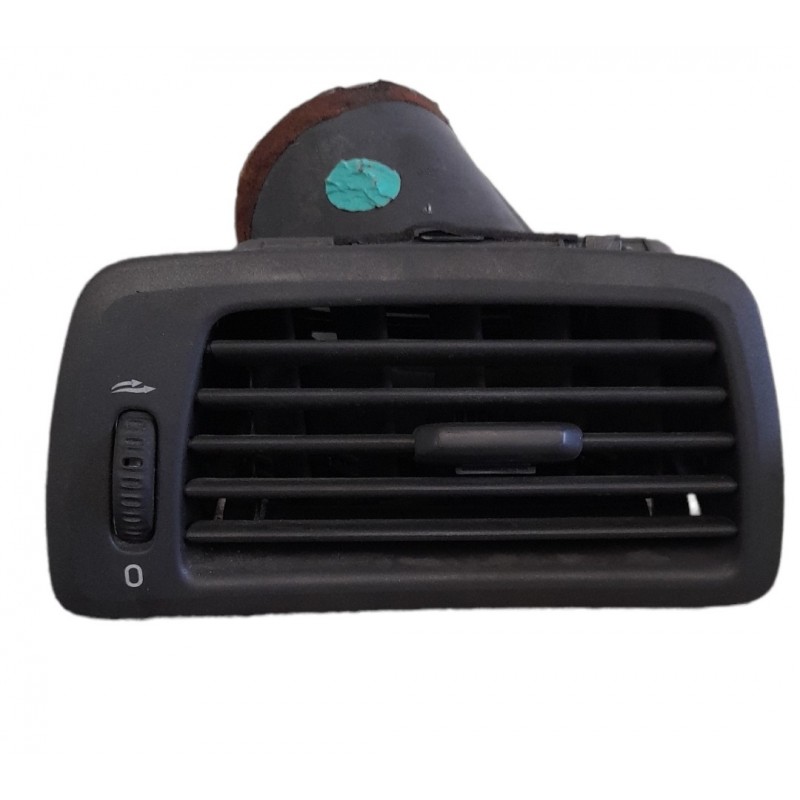Bocchetta aria lato passeggero Volvo V70 2.4 diesel 2000-2007 - Diffusore aria - 1