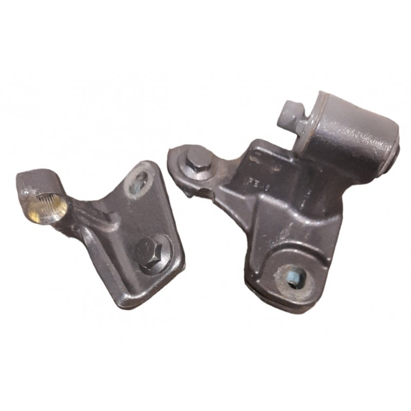 Cerniera tirante posteriore sinistra Mercedes Classe B W245 180 Cdi 2005-2011 - Cerniera - 1