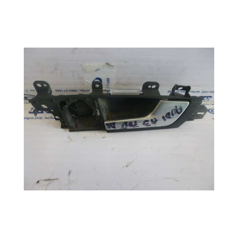 Maniglia int. post. Dx 301104 - 8P4839020 Audi A3 2003 -2011 - Maniglia - 1