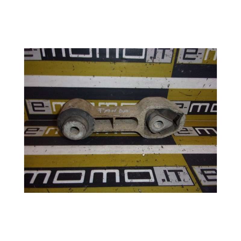 Supporto motore 51852144 517308700 Fiat 500 1.3 multijet 95CV 2007 - in poi - Supporto - 1 Supporto motore 51852144 517308700 Fiat 500 1.3 multijet 95CV 2007 - in poi - Supporto - 1