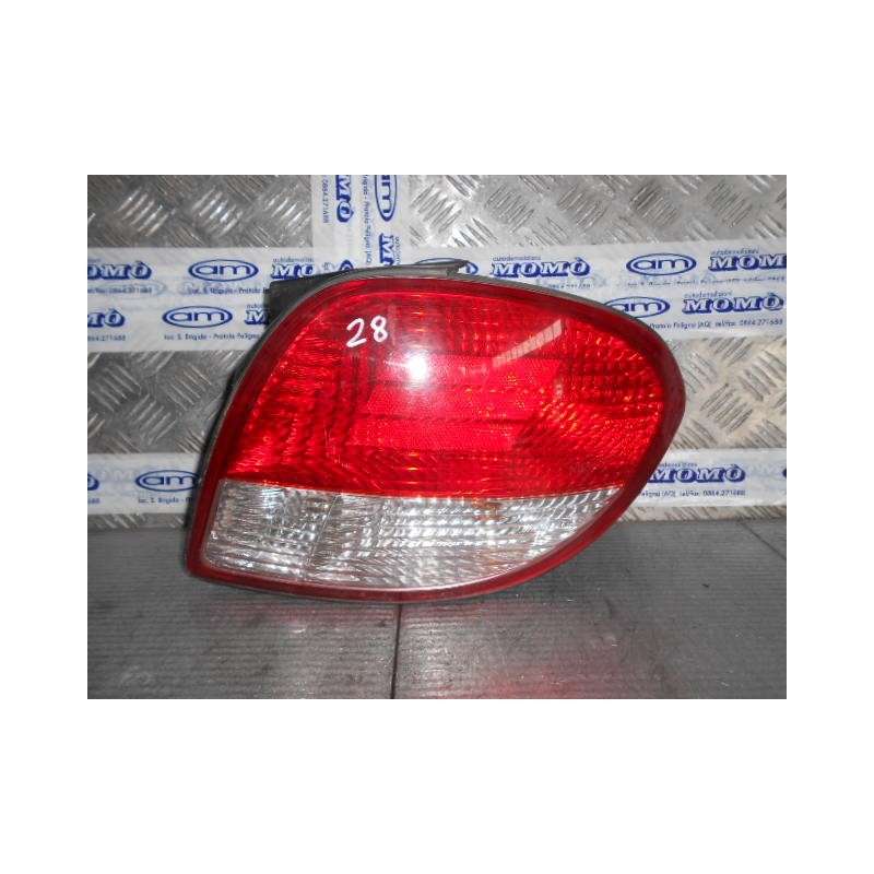 Fanale posteriore destro 92402-275 Hyundai Coupe 200 - Illuminazione - 1 Fanale posteriore destro 92402-275 Hyundai Coupe 200 - Illuminazione - 1