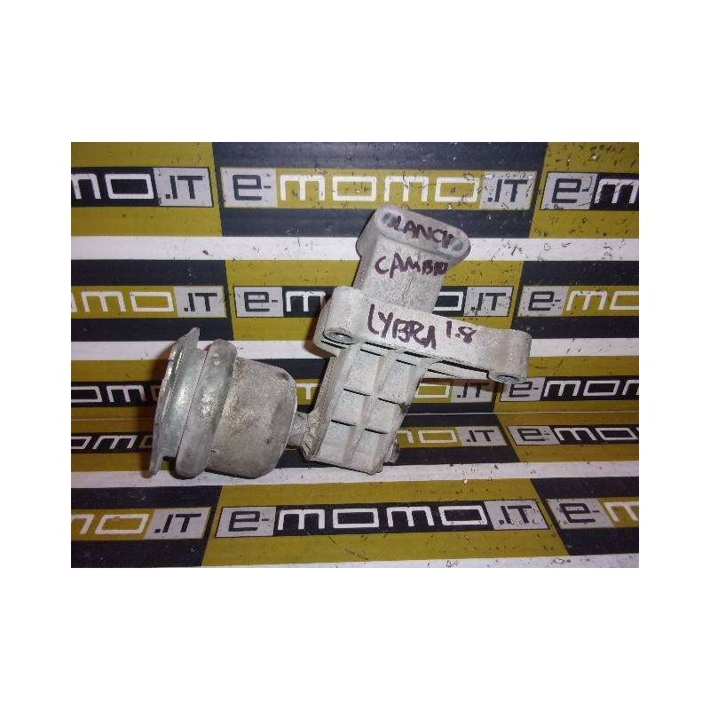 Supporto motore 46423429 Alfa Romeo 147 Lancia Libra Benzina - Supporto - 1 Supporto motore 46423429 Alfa Romeo 147 Lancia Libra Benzina - Supporto - 1