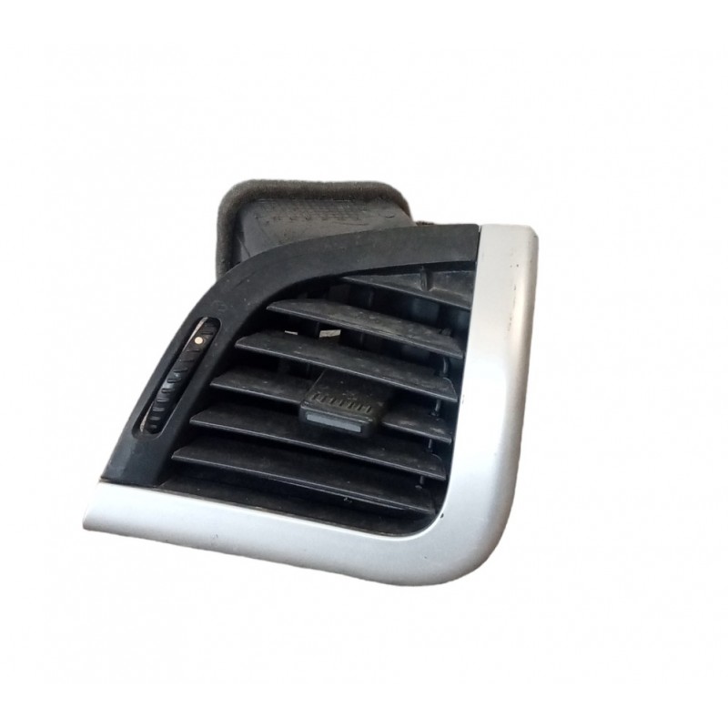 Bocchetta aria anteriore destra 9683399780 Peugeot 307 2001-2009 - Griglie e modanature - 1